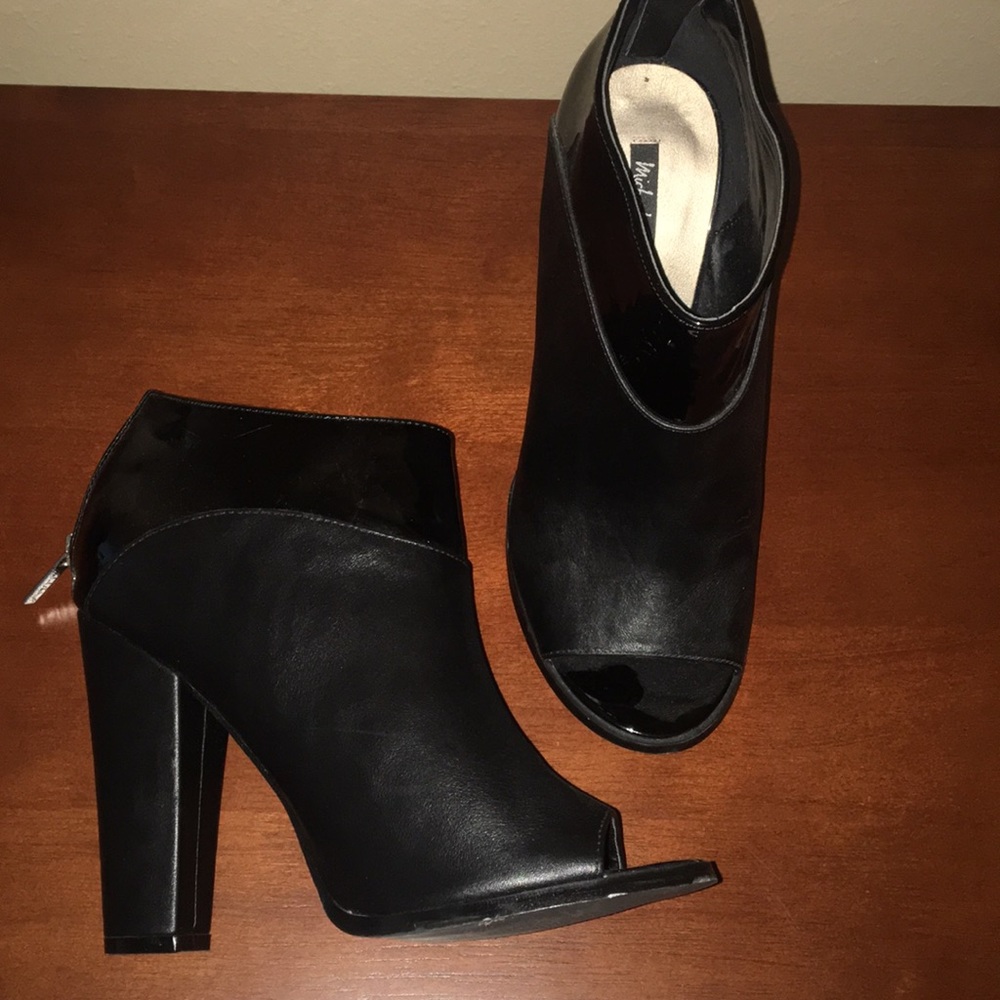 Booties - Picture 4 of 5